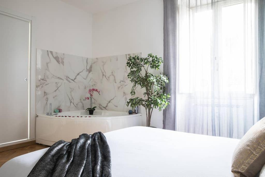 Silver Luxury Jacuzzi Suite Trastevere - Top Collection 罗马 外观 照片