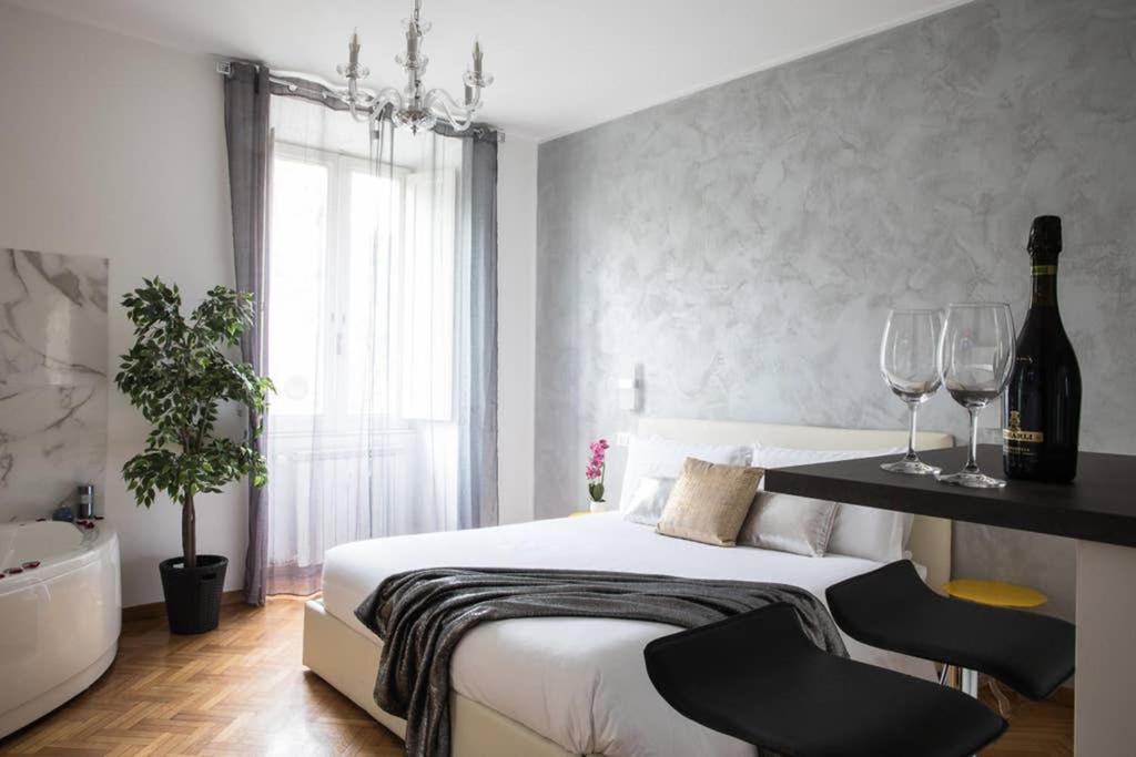 Silver Luxury Jacuzzi Suite Trastevere - Top Collection 罗马 外观 照片